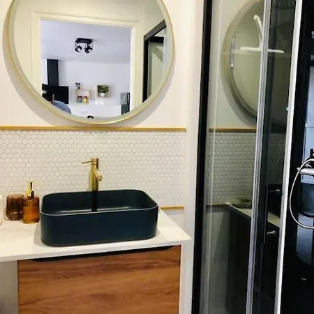 Apartment Le Garengeot 2 -wifi-centre